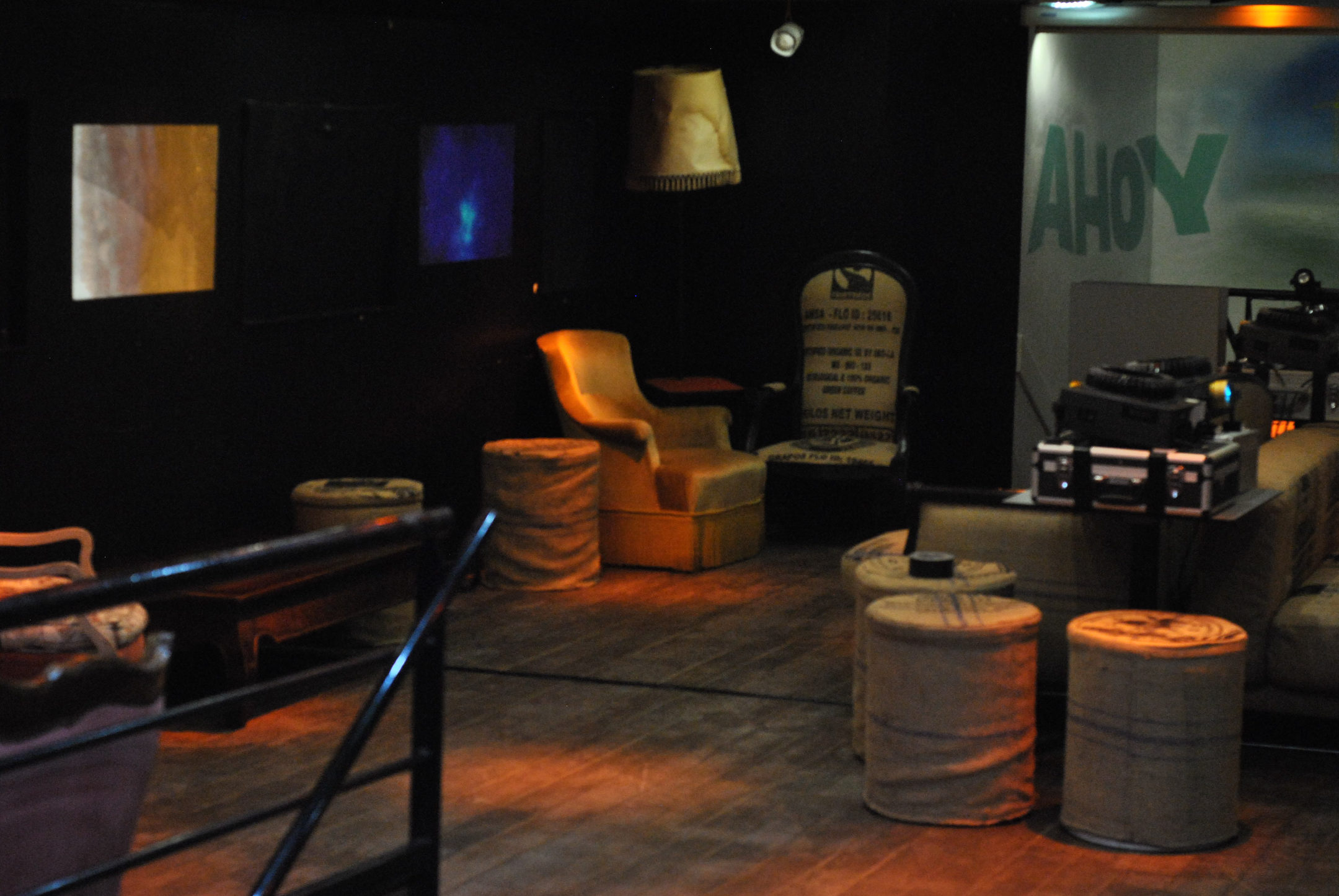 Vue d'exposition à ' I-BOAT, Bordeaux